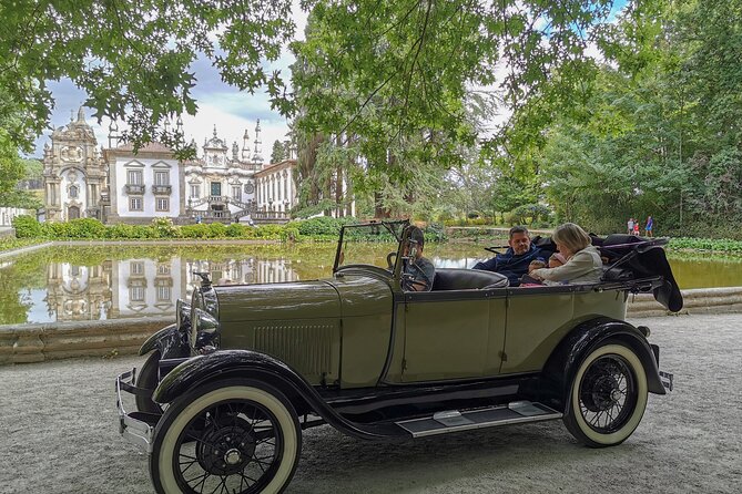 Vintage Car Ride in Vila Real - Historical Landmarks Tour