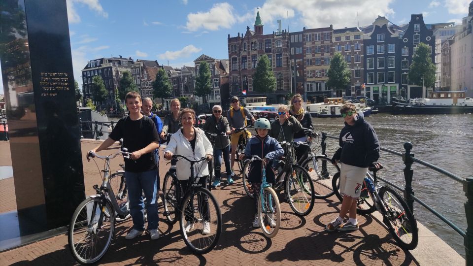 Visit Amsterdam by Bike in French - Discover Hidden Gems in Amsterdam