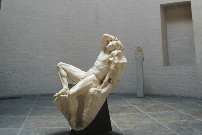 Visit the Collection of Greek Statues (Glyptothek) in Munich With Paul - Confirmation and Accessibility