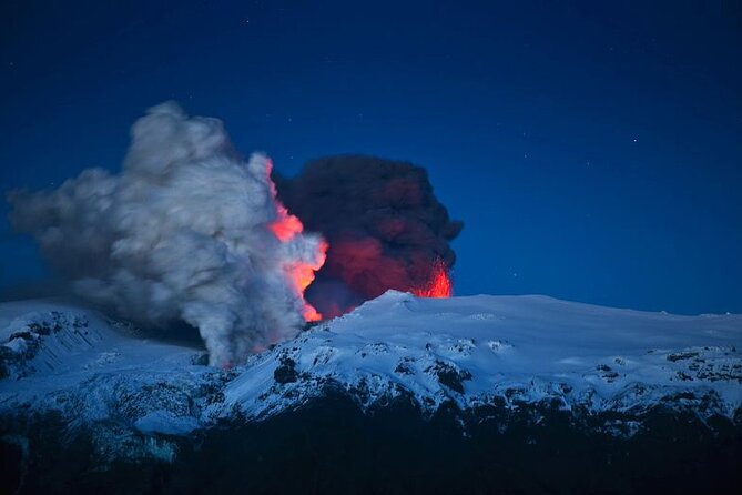 Volcano Cinema All the Latest Eruption in Iceland in 4K Quality - Eruption Showcase