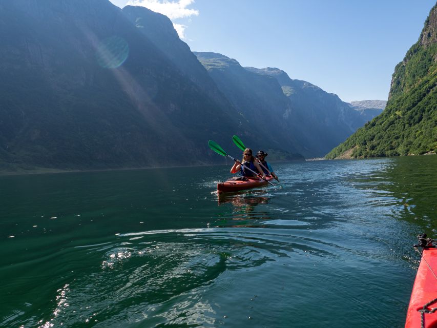 Vossevangen: Nærøyfjord Full-Day Guided Kayaking Trip - Full-Day Kayaking Trip Description