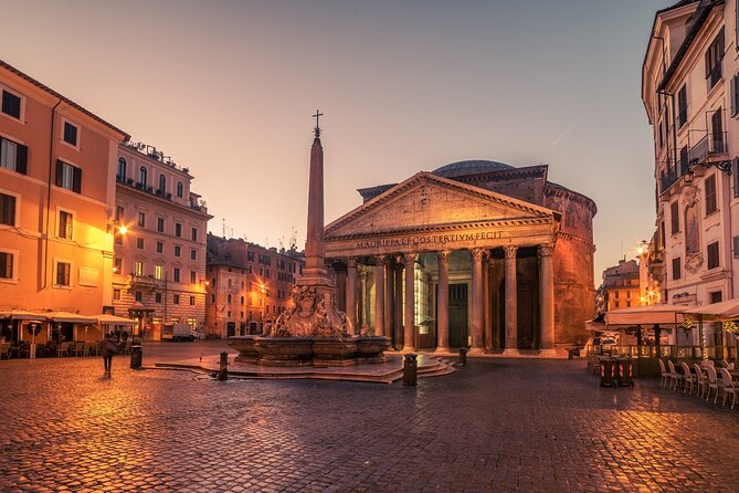 Walking and Guided Tour of Rome at Dusk - Enjoy a Leisurely Stroll Through Rome