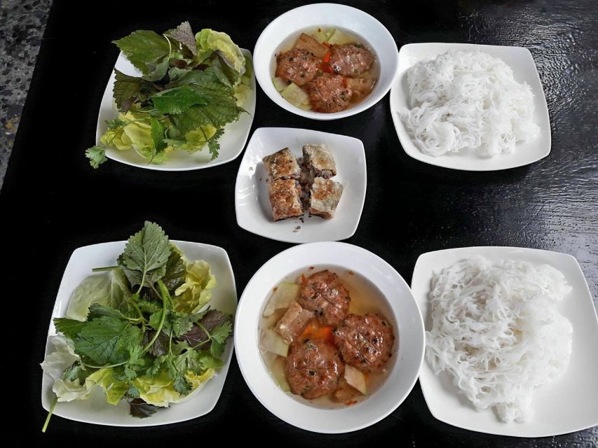 Weekend Hanoi Night Market & Street Food Tour - Booking Information