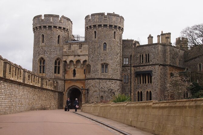 Windsor Castle Private Tour With Fast Track Pass - Exclusive Windsor Castle Access