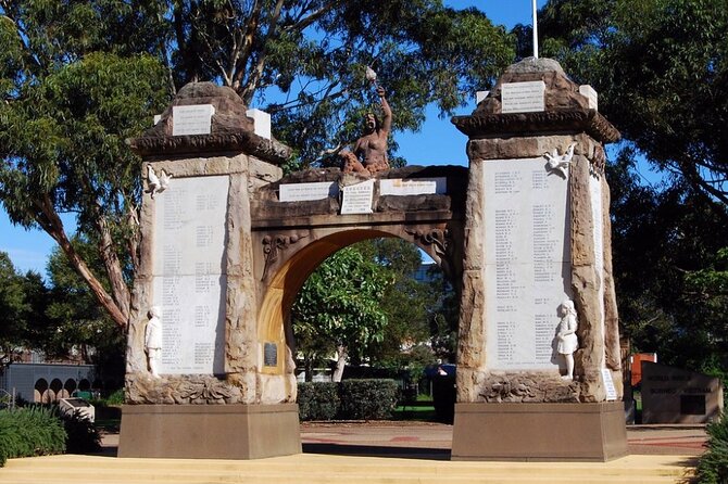 Wollongong Scavenger Hunt: Wollongong's Storied History - Pricing and Booking