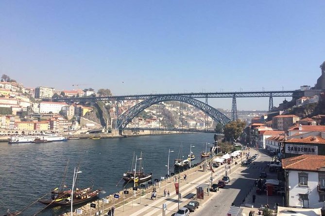 Xperience Porto and Lello Bookshop - Immerse Yourself in Portos Past