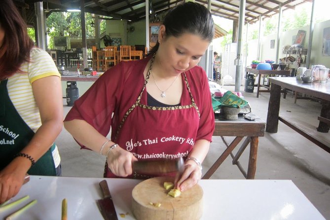 Ya Thai Cookery School Class in Krabi - Expectations