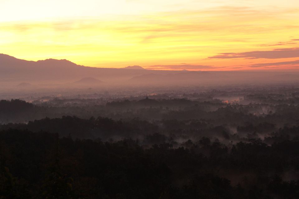 Yogyakarta: Borobudur Sunrise, Merapi Volcano & Prambanan - Booking Details