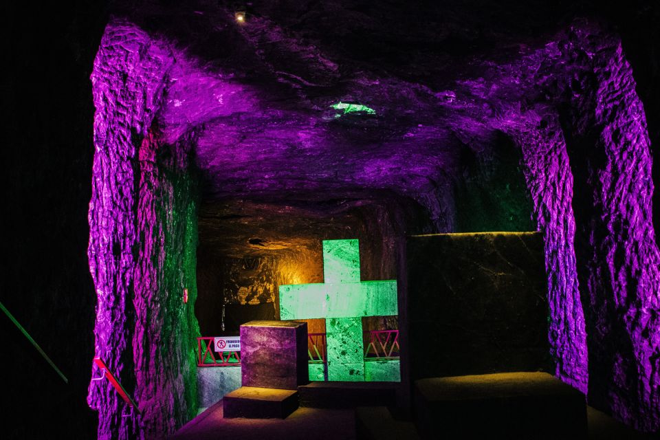 Zipaquira: 5 Hrs Salt Cathedral Tour - Multilingual Live Tour Guides