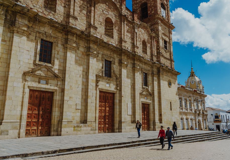 Zipaquirá Salt Cathedral & Andrés Carne De Res (Chía) - Tour Highlights