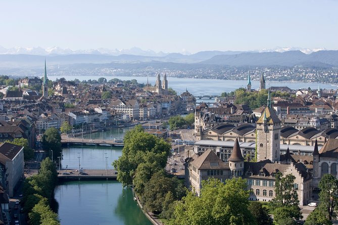 Zurich City Tour With Audio Commentary - Traveler Tips and Reviews