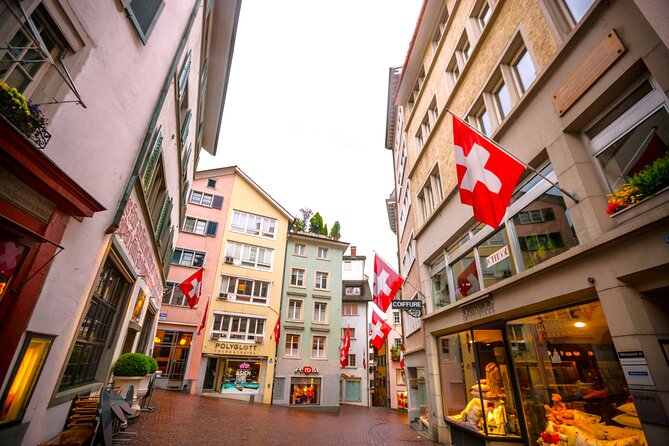 Zurich Local Fashion Designers Shopping Tour With a Stylist - Insider Styling Tips and Tricks