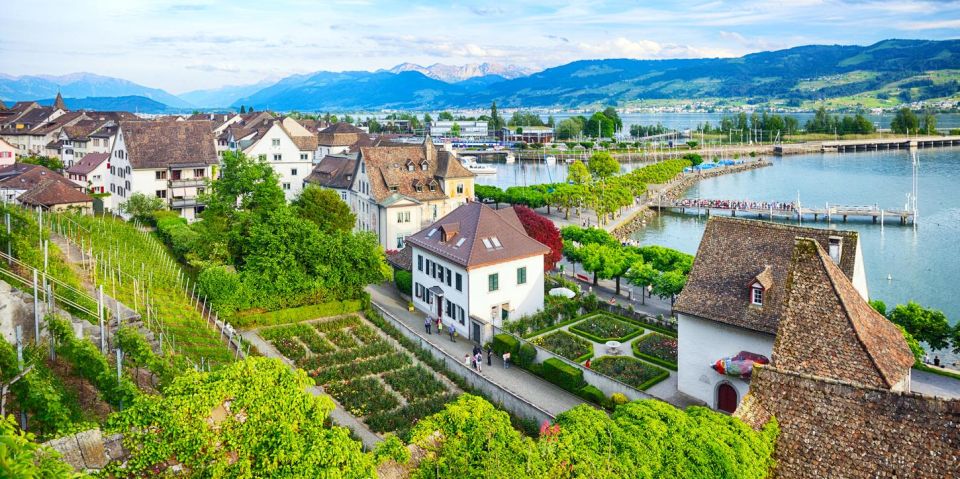 Zurich Marvels and City Heritage Walking Tour - Tour Experience Overview