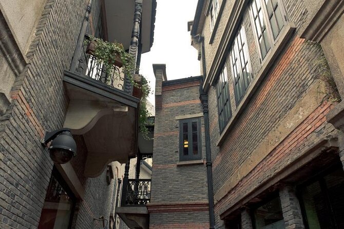 4-Hour Private Shanghai Walking Tour of Former French Concession - Key Points