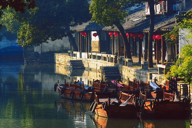 4-Hour Tongli Water Town Private Tour From Suzhou With Boat Ride - Key Points