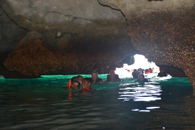 4 Island Snorkel Tour to Emerald Cave by Speed Boat From Koh Lanta - Tour Overview and Itinerary