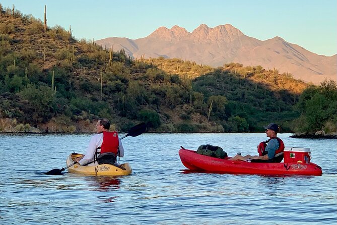 2.5 Hours Guided Kayaking and Paddle Boarding on Saguaro Lake - Tips for First-Time Kayakers