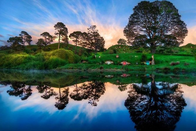 2 Day Hobbiton Movie Set, Waitomo Caves and Rotorua Private Tour From Auckland - Tour Reviews