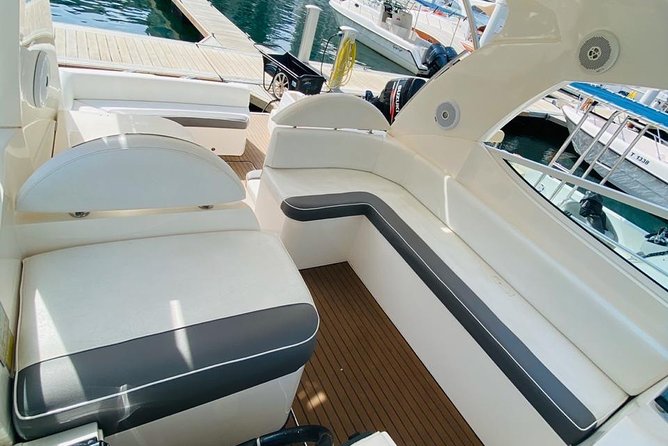2-Hour Dubai Marina Mini Yacht Cruise - Meeting Point