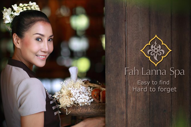 2 Hour Siam Herbal Luxury Spa Package at Fah Lanna Spa – Old City Branch