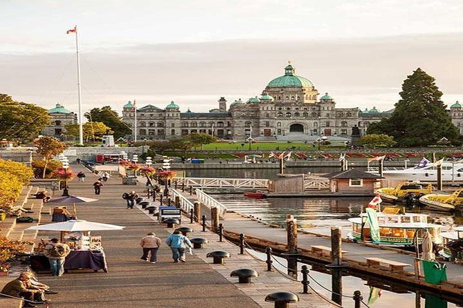 3-Day Vancouver City Tour Package With Whistler and Victoria Optional Private - Customization Options Available