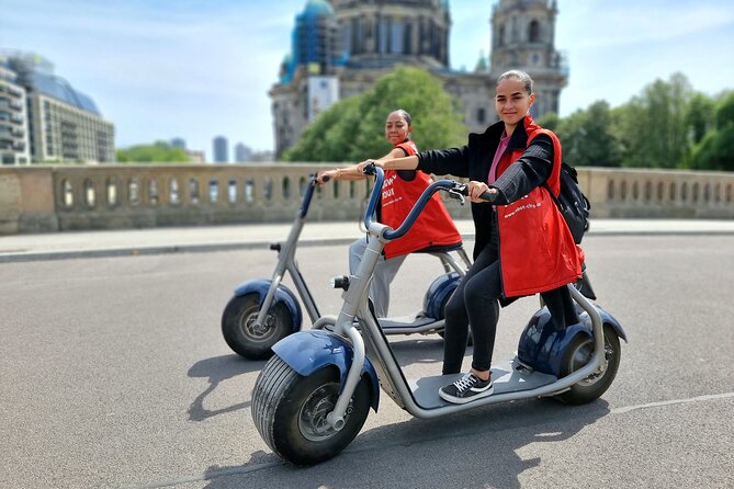 3 Hours Guided Hamburg E-Scooter Tour - Common questions