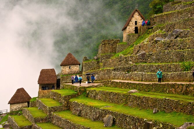 4 Days Inca Trail To Machu Picchu - Camping and Accommodation Options