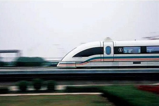 4-Hour Private Shanghai Modern Impression Tour With Tower and Maglev Train Ride - Common questions