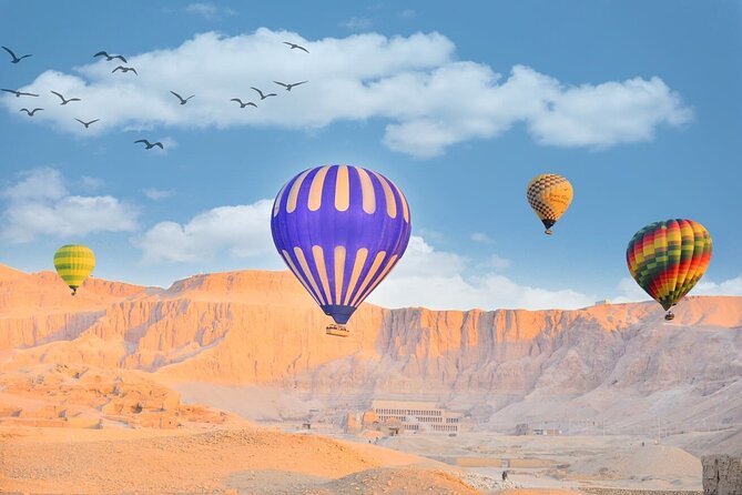 45-Minute of Amazing Sunrise Hot Air Balloon Over the Historical Sites in Luxor - Safety and Logistics Information