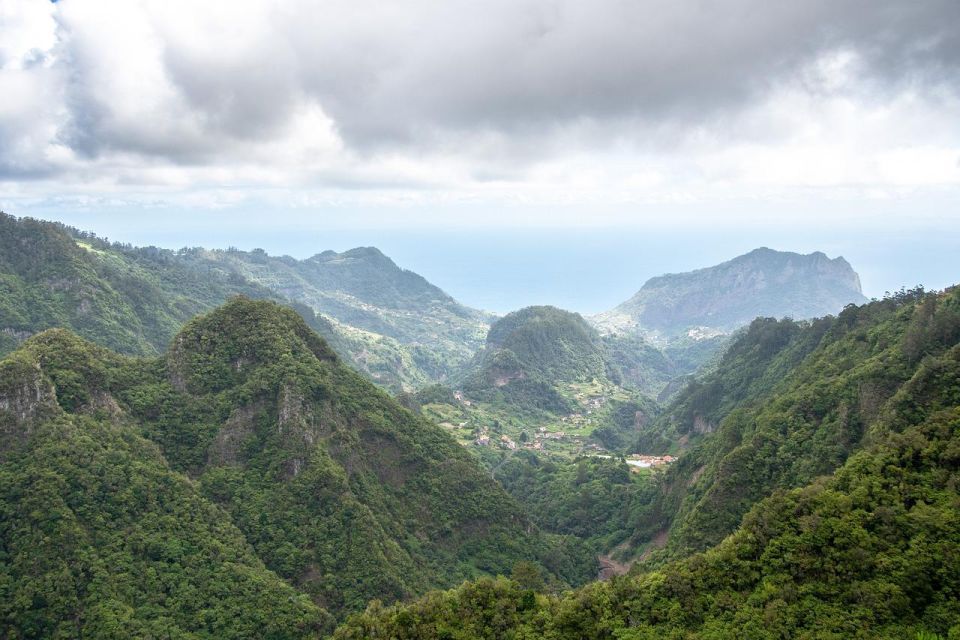 4x4 Jeep Tour to the East & Northeast of Madeira - Location and Attractions