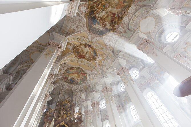 5 Top Churches in Munich Private Walking Tour - The Church of Our Lady