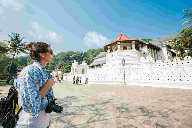 6-Day Sri Lanka Heritage Private Tour - Transportation Details