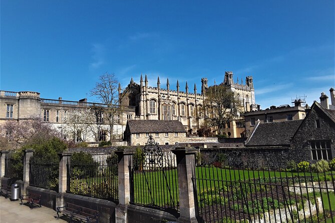 90 Minute Classic Walking Tour of Oxford - Tour Experience