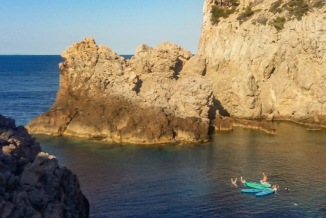 90 Stand up Paddle Tour in a Small Group in Cala Ratjada - Equipment Provided