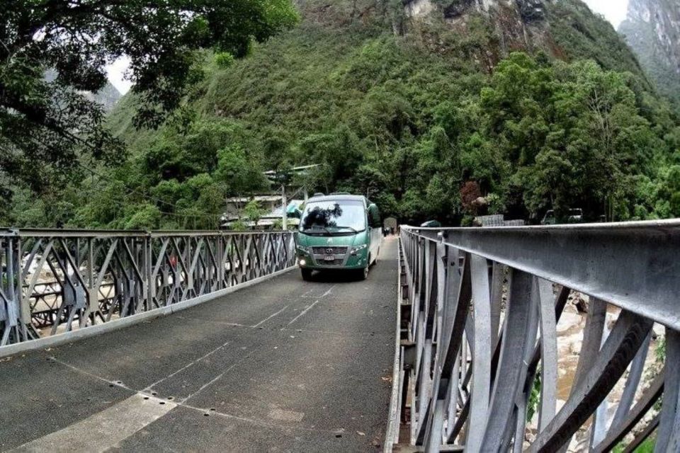 Aguas Calientes: Bus Transfer to Machu Picchu Citadel - Directions