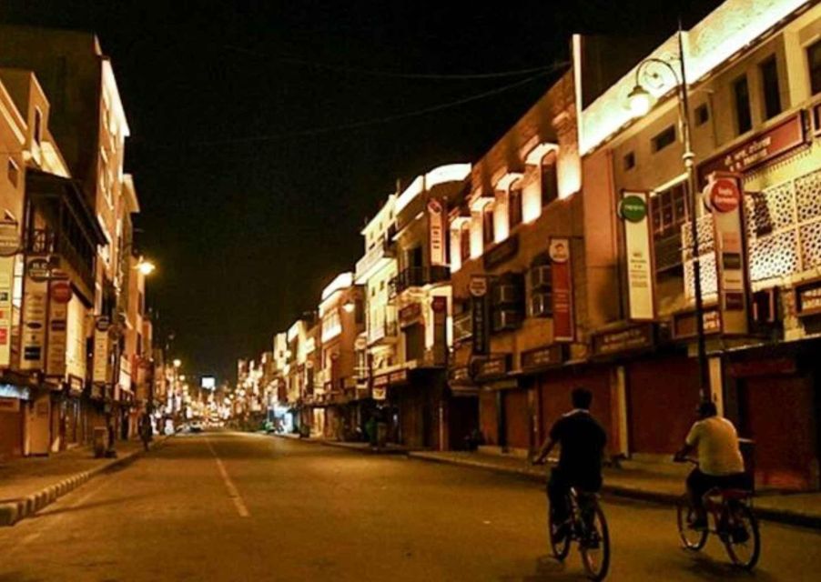 Ahmedabad Night Walk (2 Hours Guided Walking Tour) - Location and Product Details