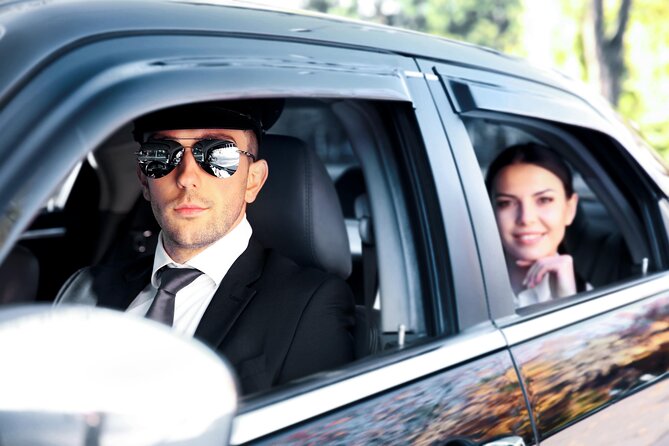 Airport Private Arrival Ride to NY Hotels by Stretch Limousine, Sedan or Minibus - Expectations and Confirmation Details