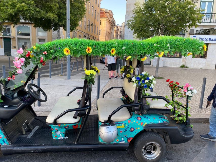 Alfama Old Town Historical Tuk-Tuk Tour - Detailed Tour Description