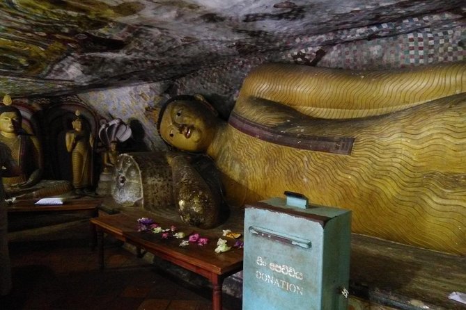 All Inclusive Private Day Trip Sigiriya and Dambulla Caves With More - Meeting and Pickup Details