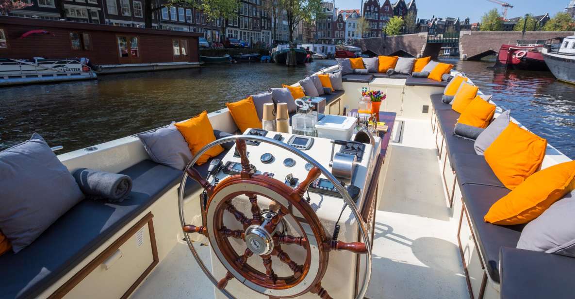 Amsterdam: Canal Cruise in German With Unlimited Drinks - Customer Reviews