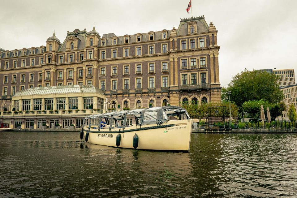 Amsterdam: Evening Canal Cruise With Unlimited Drinks - Inclusions