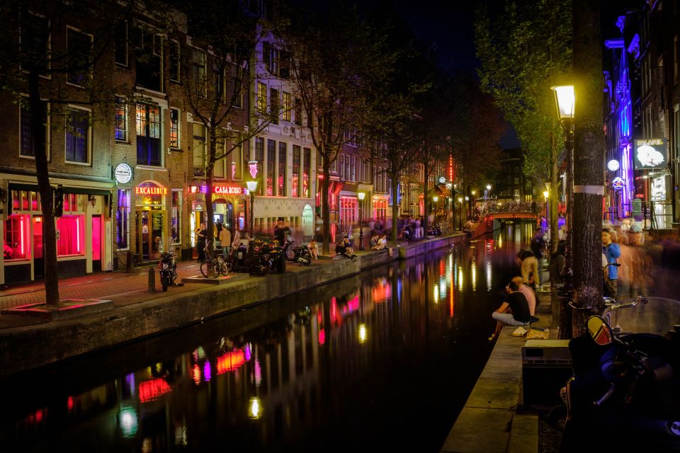Amsterdam: Red Light District Private Guided Walking Tour - Booking Flexibility