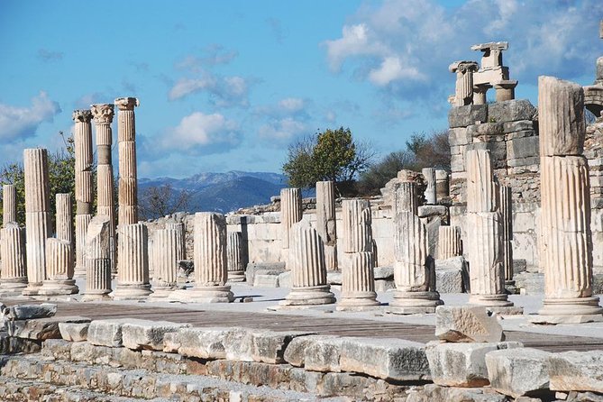 Ancient Ephesus Tour With Wine Tasting in the Village and Visit to Mothers Mary House - Additional Information and Features