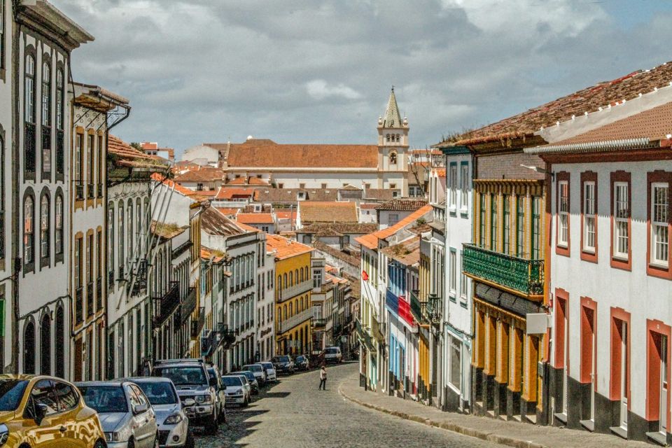 Angra Do Heroísmo: Walking Tour With Local Pasty and Coffee - Additional Inclusions