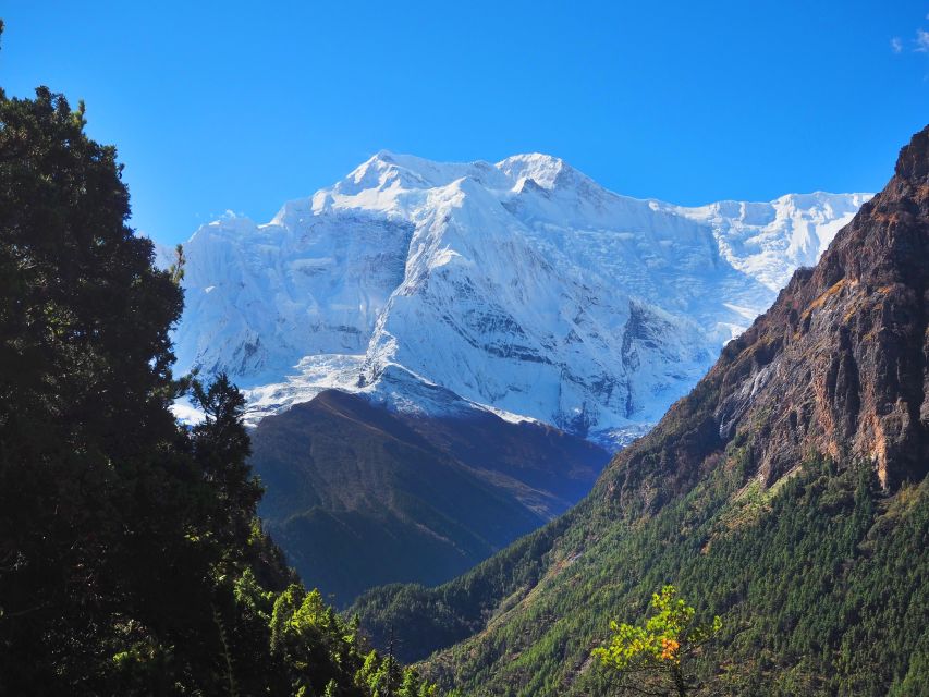 Annapurna Circuit: 6-days Trek - Full Description