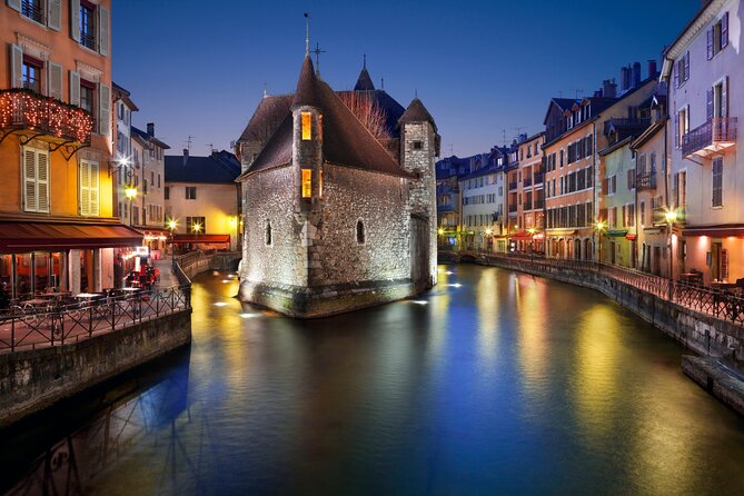 Annecy Scavenger Hunt and Best Landmarks Self-Guided Tour - Important Tour Policies and Guidelines