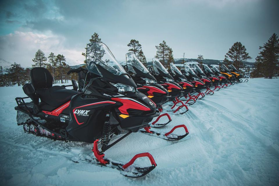 Arctic Adventure: Northern Lights Hunting With Snowmobiles - Dress Code Recommendations