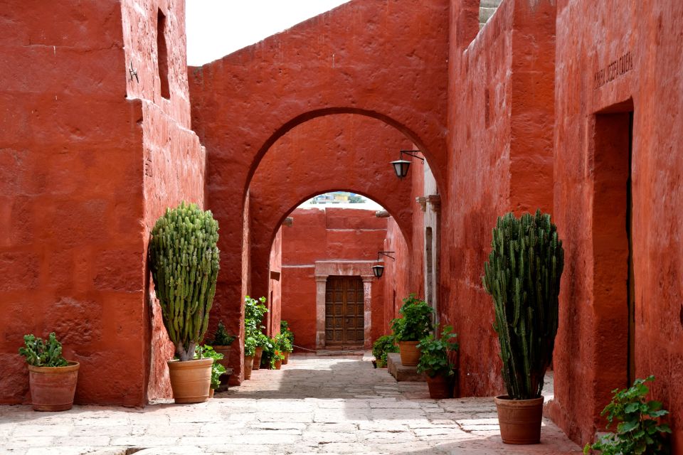 Arequipa: City and Country Tour - Unique Stops and Hidden Gems