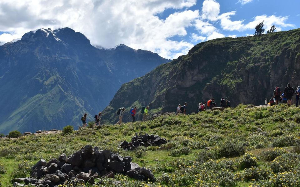 Arequipa: Trekking to the Colca Canyon 2 Days/1 Night - Day 2