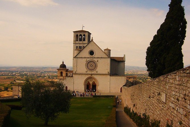 Assisi Full Day Tour Including St Francis Basilica and Porziuncola - Eremo Delle Carceri
